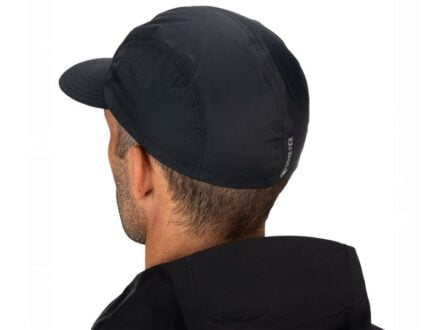 Flyweight Gore-Tex Paclite Cap Black Capser og Luer